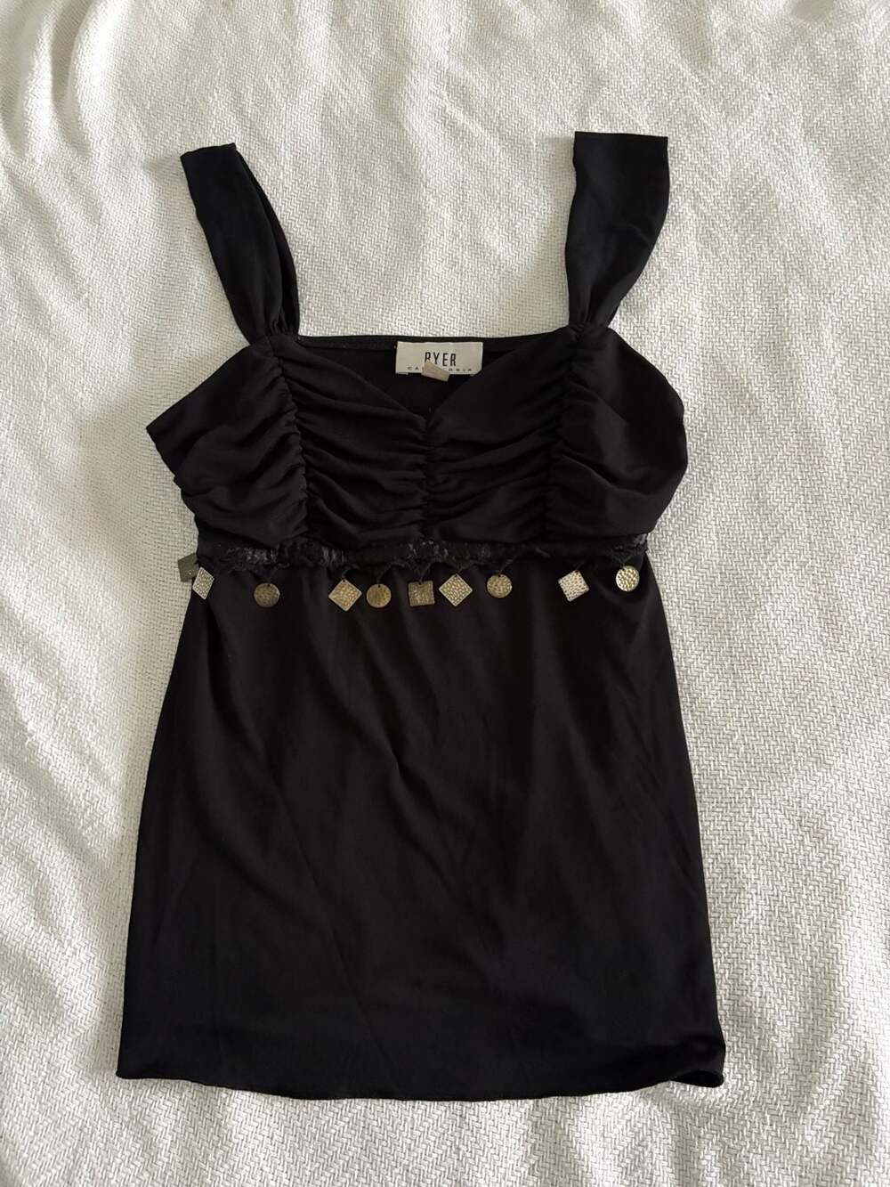 Byer California Y2K Black Sleeveless Babydoll Top with Ruched Bust and Metal Coi